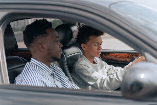 Passer son permis de conduire : astuces pour réussir facilement